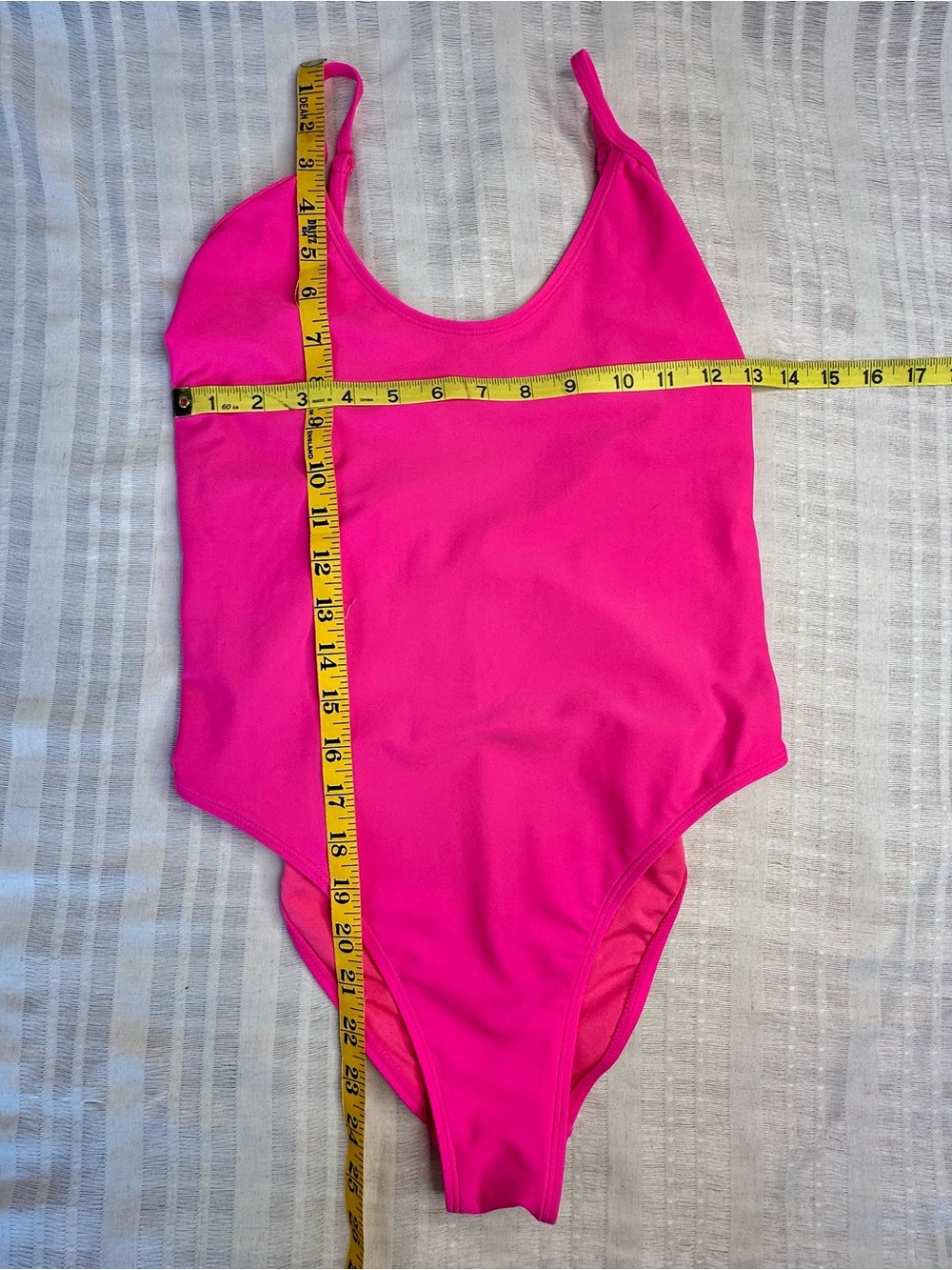 Good American Always Sunny One Piece Swimsuit Knockout Pink Size 2 Like New - Picture 4 of 9